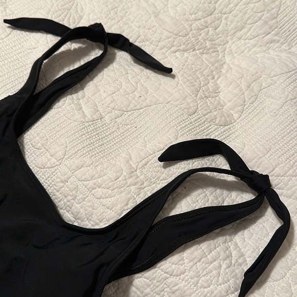 SHEIN Black Belted One Piece - Picture 5 of 6